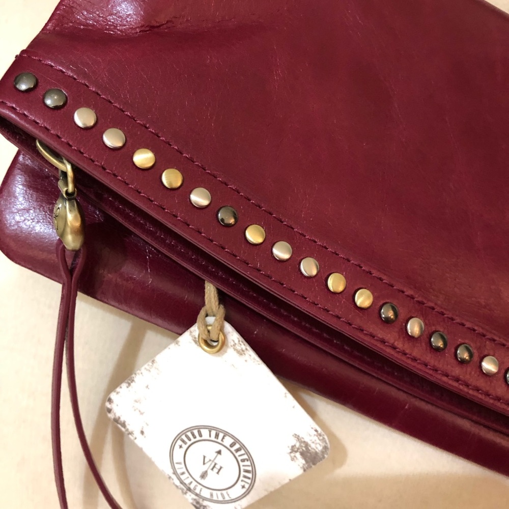 HOBO clutch ZEAL!  New!